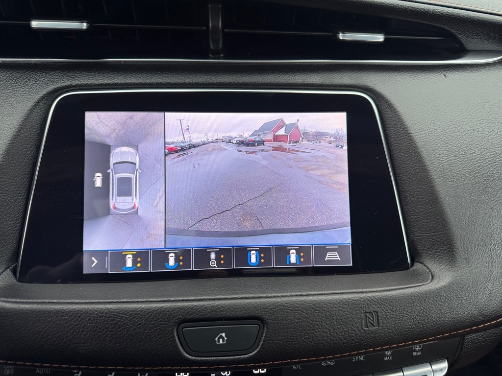 Cadillac XT4 AWD 4dr Premium Luxury 2019