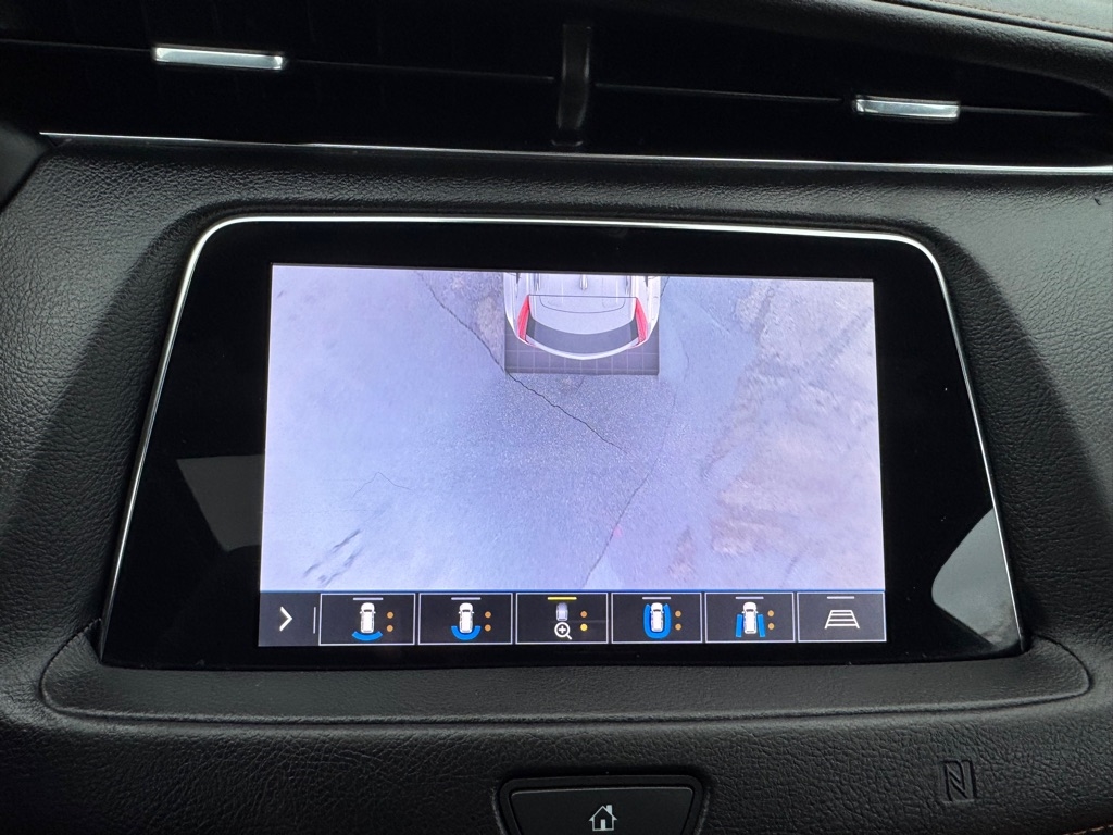 Cadillac XT4 AWD 4dr Premium Luxury 2019