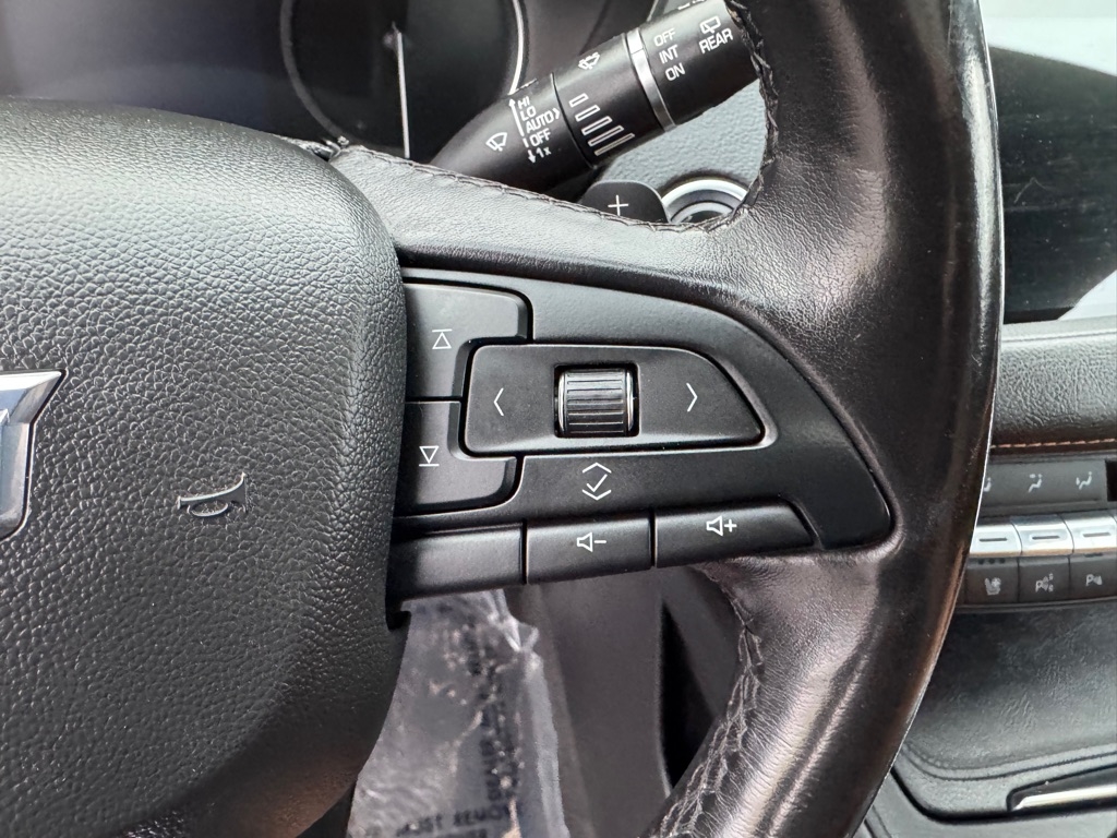 Cadillac XT4 AWD 4dr Premium Luxury 2019