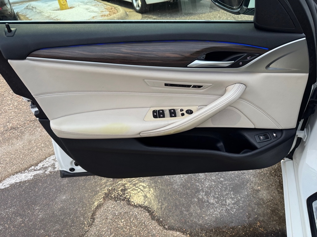 BMW 5 Series 530e xDrive iPerformance Plug-In Hybrid 2018