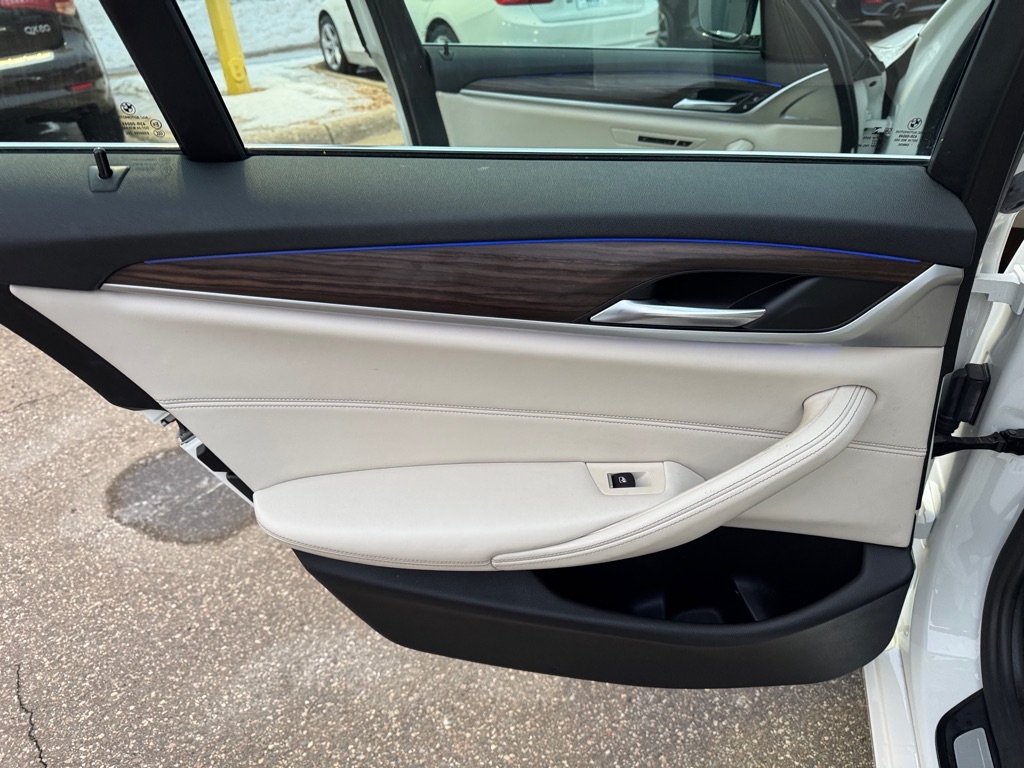 BMW 5 Series 530e xDrive iPerformance Plug-In Hybrid 2018