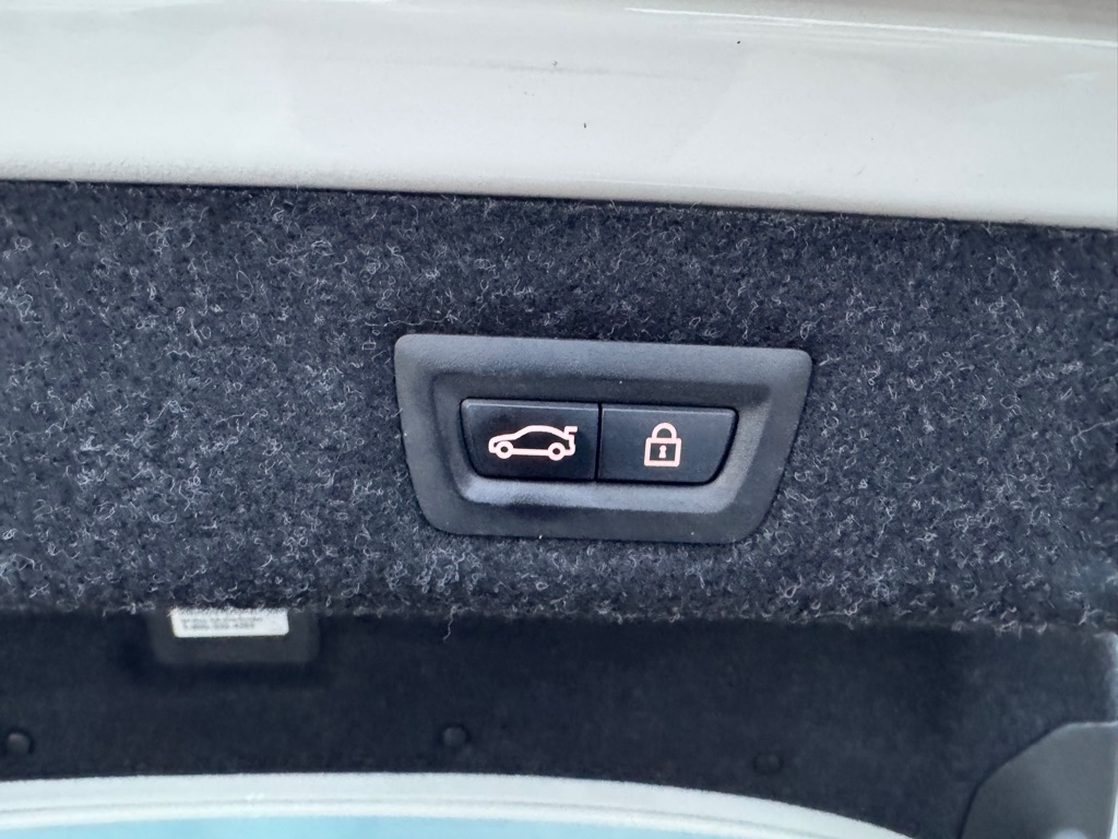 BMW 5 Series 530e xDrive iPerformance Plug-In Hybrid 2018