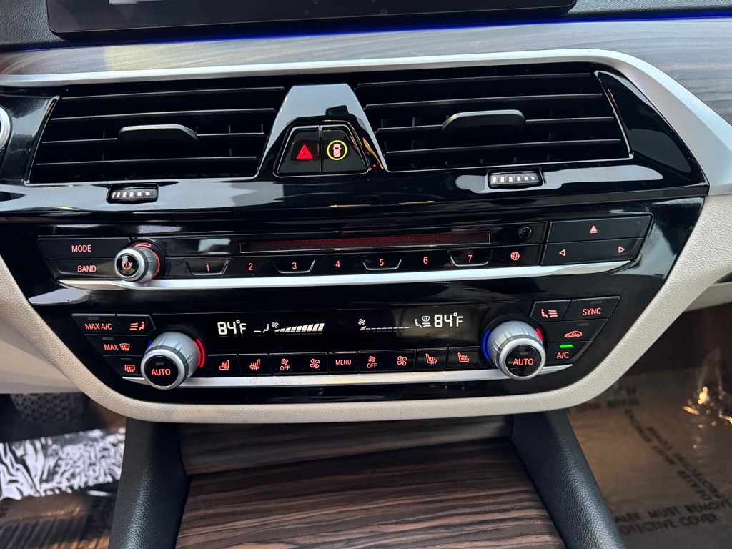 BMW 5 Series 530e xDrive iPerformance Plug-In Hybrid 2018