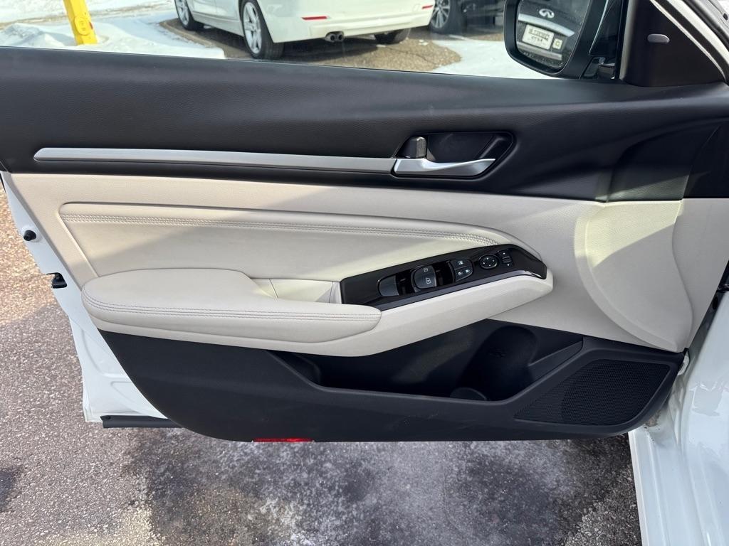 Nissan Altima 2.5 SL AWD Sedan 2020