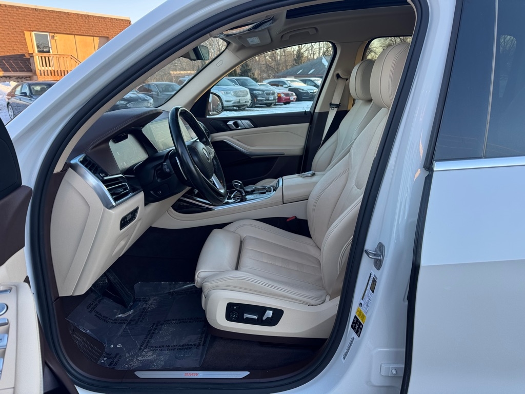 BMW X7 xDrive40i Sports Activity Vehicle 2019