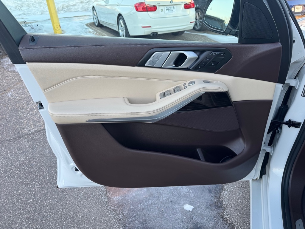 BMW X7 xDrive40i Sports Activity Vehicle 2019