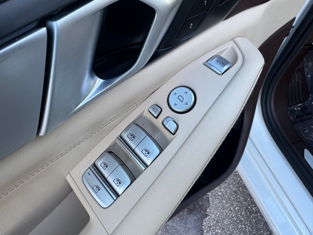 BMW X7 xDrive40i Sports Activity Vehicle 2019