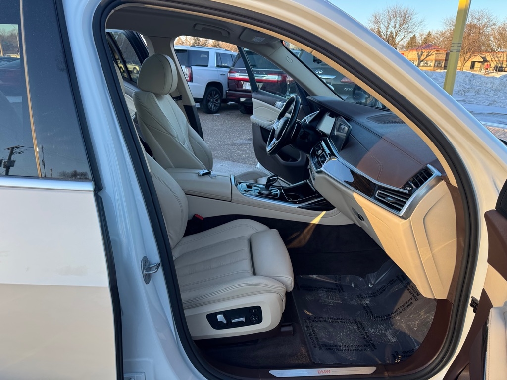 BMW X7 xDrive40i Sports Activity Vehicle 2019
