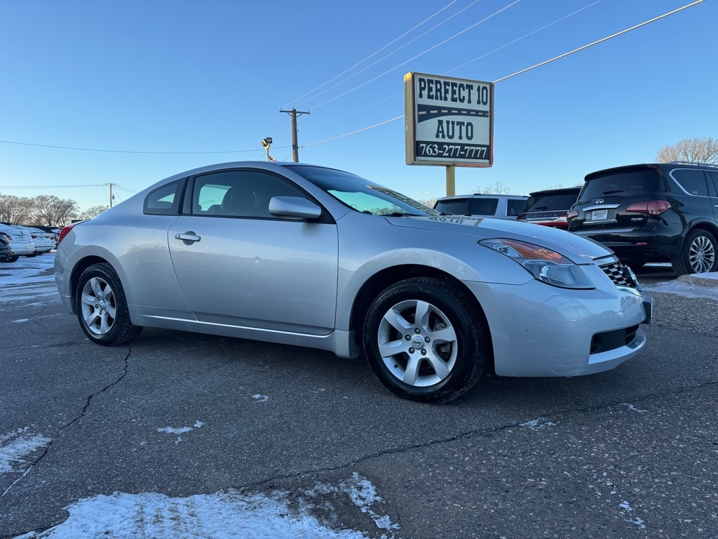 Nissan Altima 2dr Cpe I4 CVT 2.5 S 2009