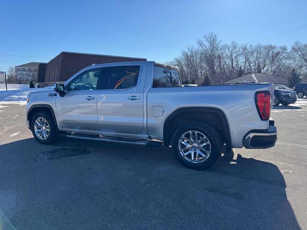 GMC Sierra 1500 4WD Crew Cab 147" SLT 2019