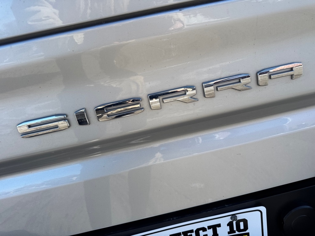 GMC Sierra 1500 4WD Crew Cab 147" SLT 2019