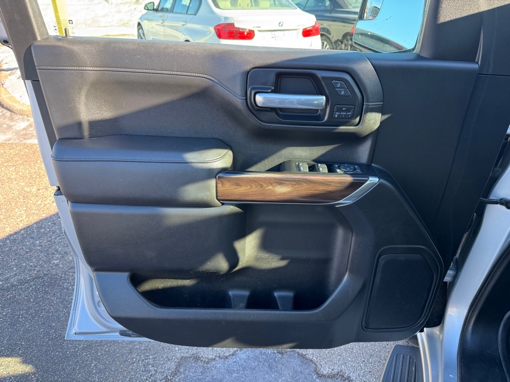 GMC Sierra 1500 4WD Crew Cab 147" SLT 2019