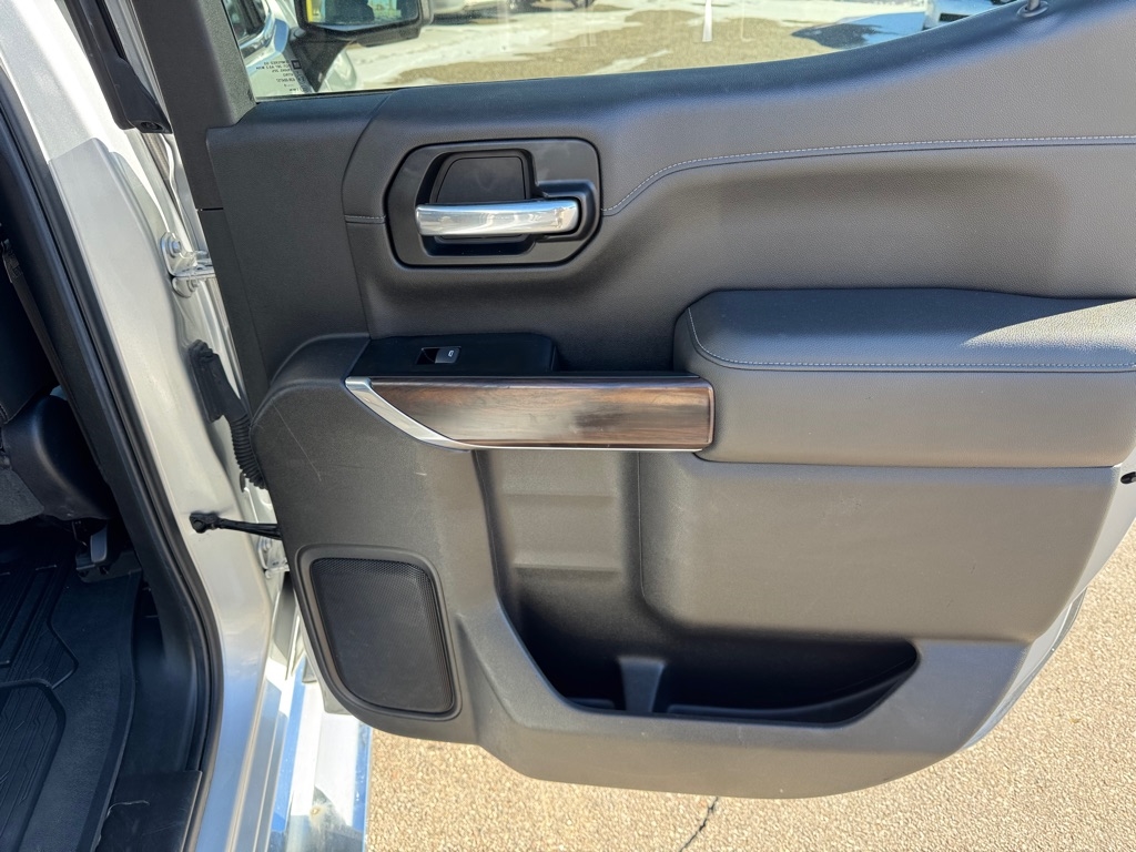 GMC Sierra 1500 4WD Crew Cab 147" SLT 2019