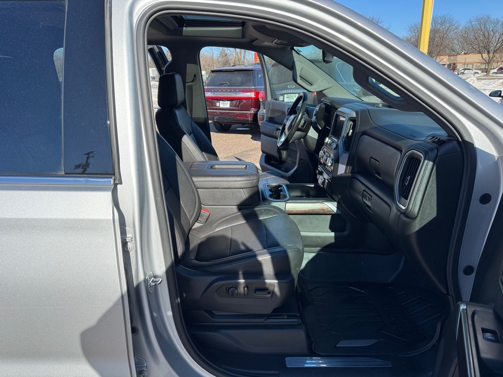 GMC Sierra 1500 4WD Crew Cab 147" SLT 2019