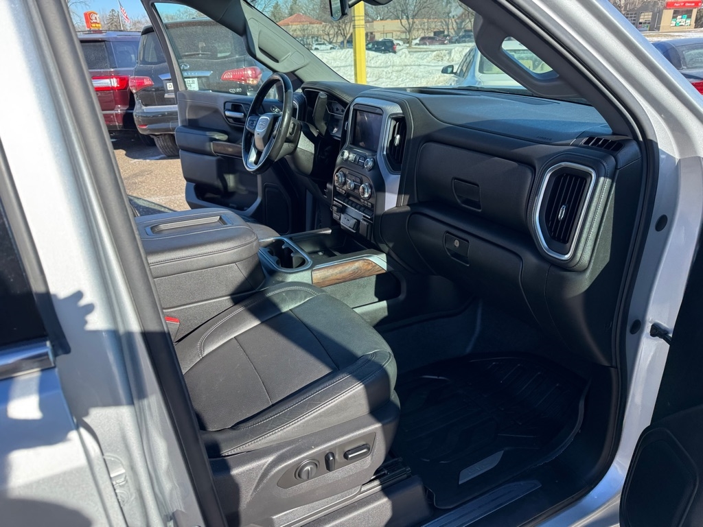 GMC Sierra 1500 4WD Crew Cab 147" SLT 2019
