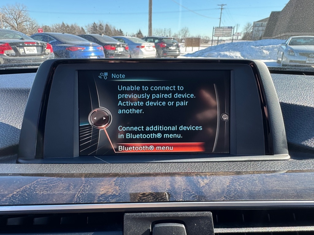 BMW 3 Series 330i xDrive Sedan 2017