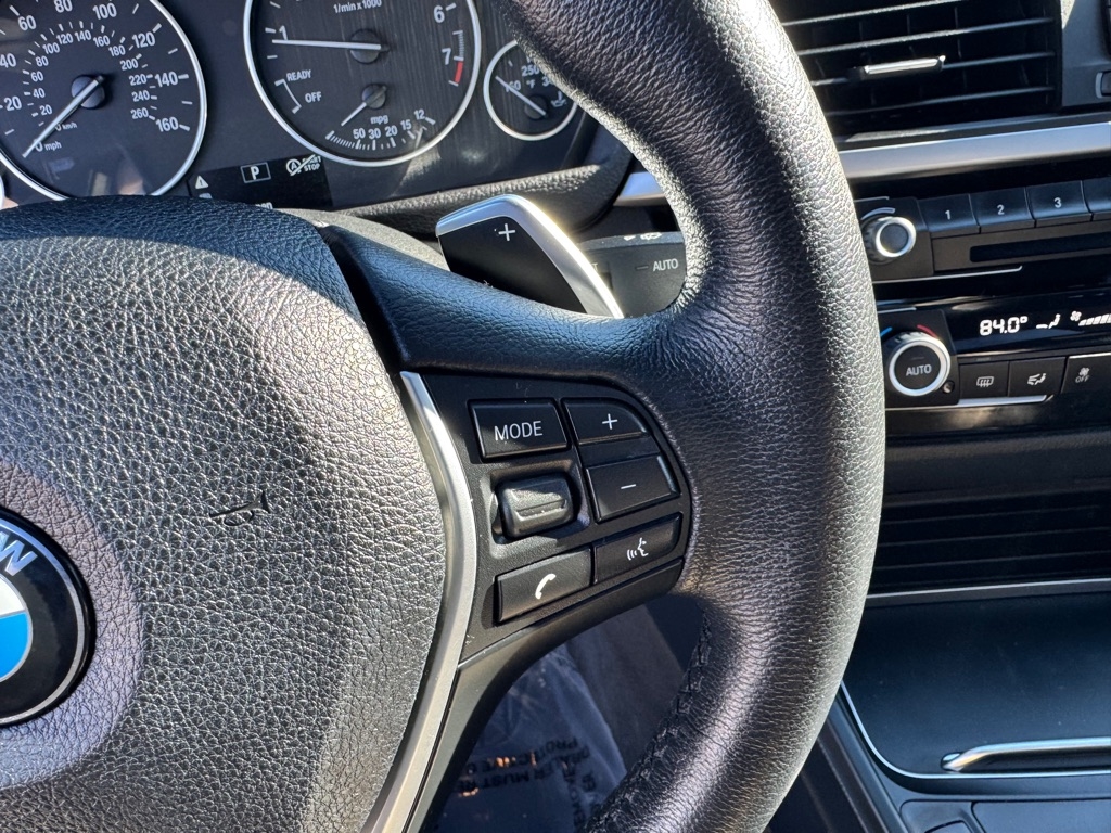 BMW 3 Series 330i xDrive Sedan 2017