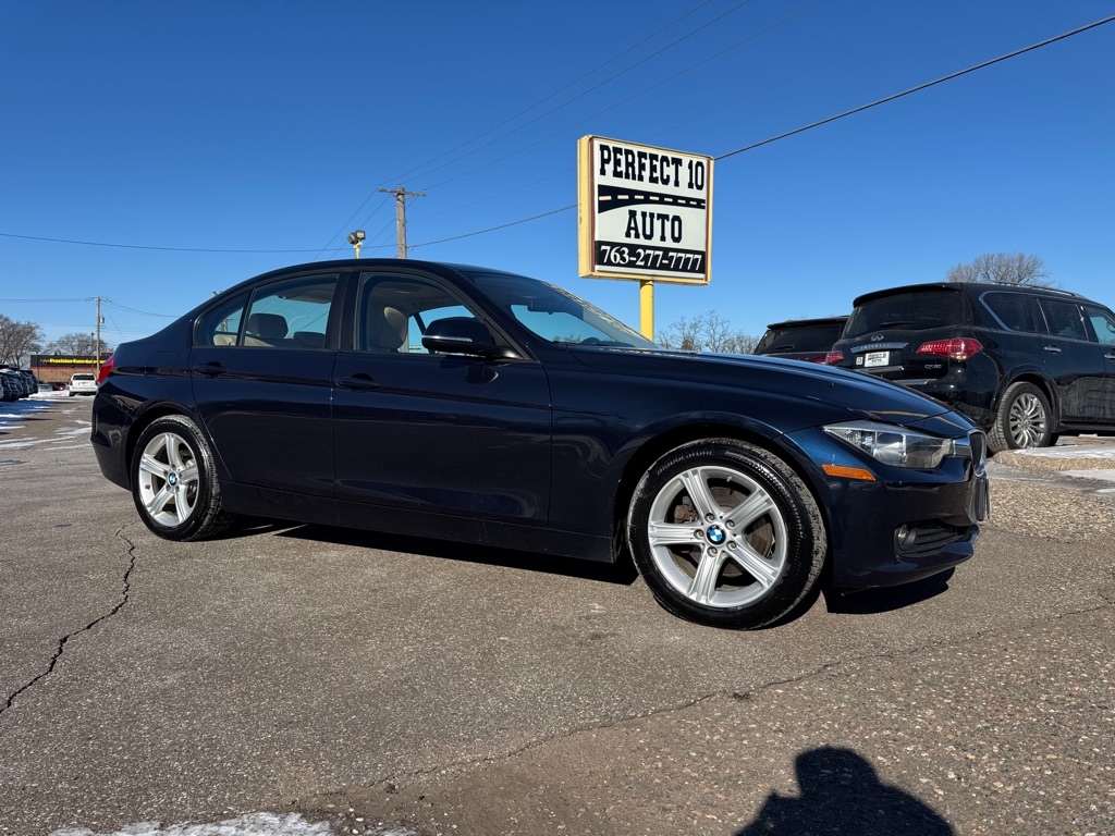 BMW 3 Series 4dr Sdn 320i xDrive AWD 2014