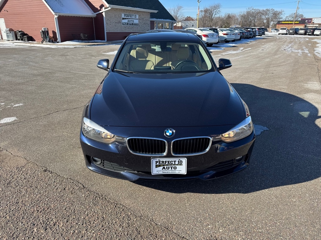 BMW 3 Series 4dr Sdn 320i xDrive AWD 2014