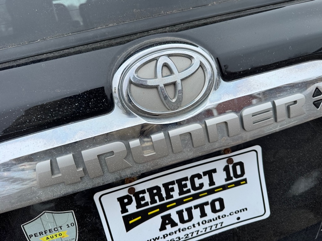 Toyota 4Runner 4WD 4dr V6 Limited (Natl) 2016