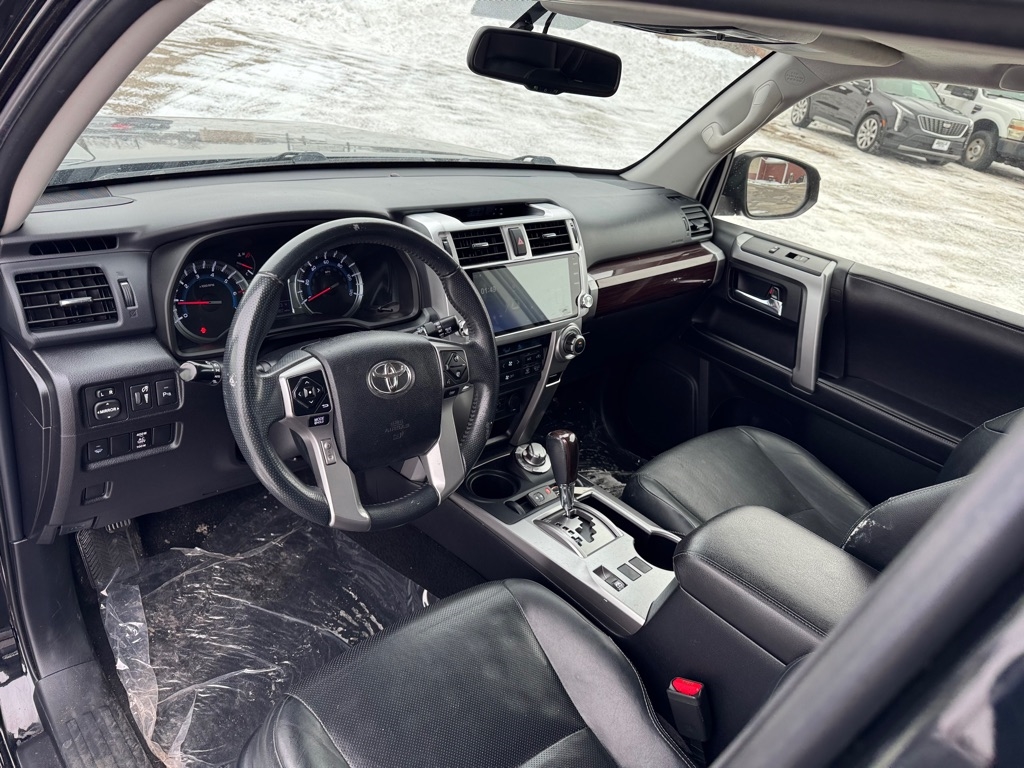 Toyota 4Runner 4WD 4dr V6 Limited (Natl) 2016