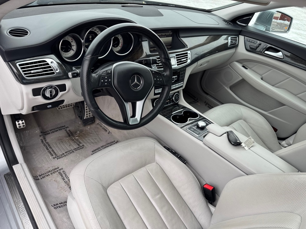 Mercedes-Benz CLS-Class CLS550 4MATIC 2014