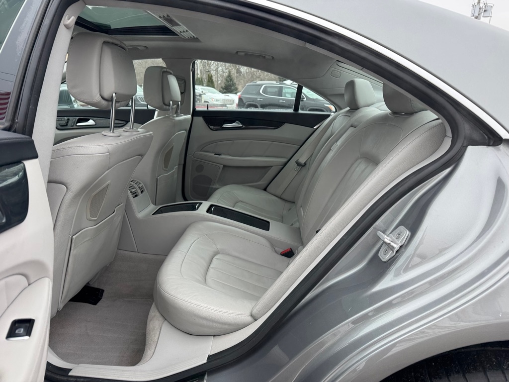 Mercedes-Benz CLS-Class CLS550 4MATIC 2014