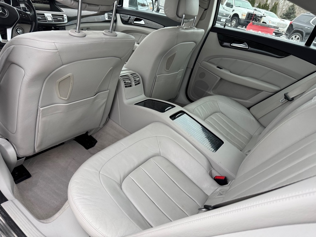 Mercedes-Benz CLS-Class CLS550 4MATIC 2014