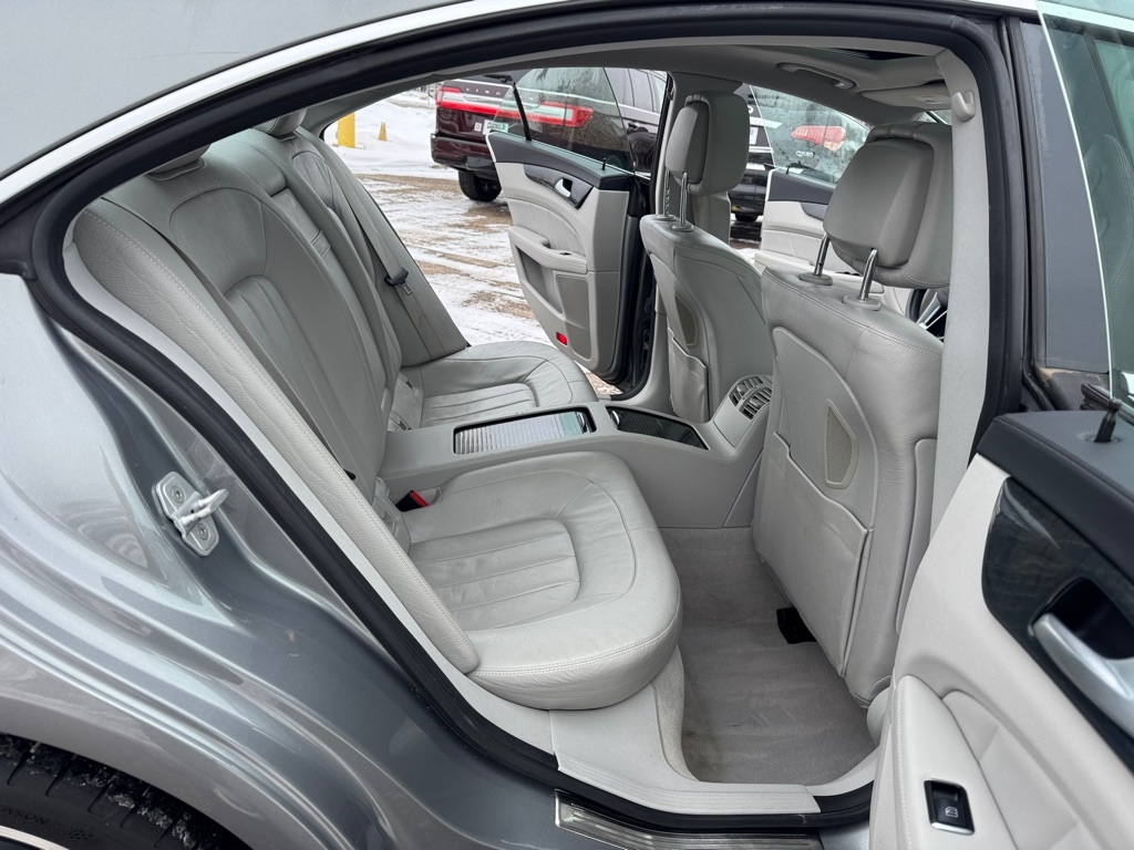 Mercedes-Benz CLS-Class CLS550 4MATIC 2014