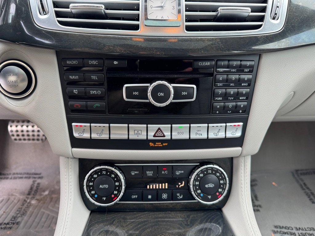 Mercedes-Benz CLS-Class CLS550 4MATIC 2014