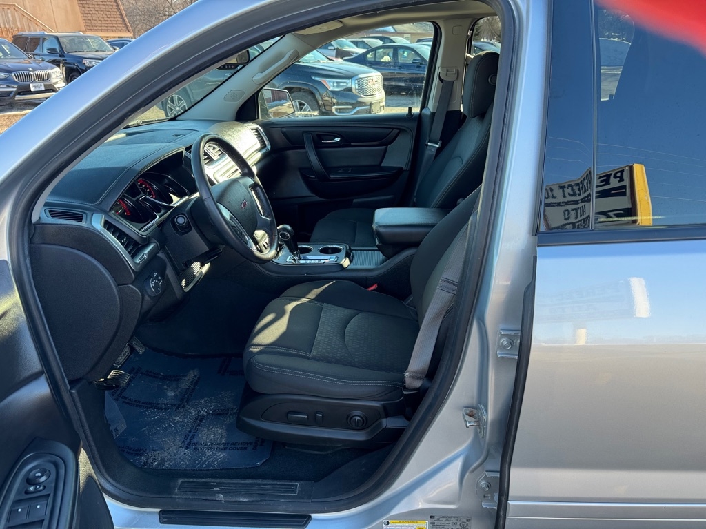 GMC Acadia AWD 4dr SLE w/SLE-2 2015