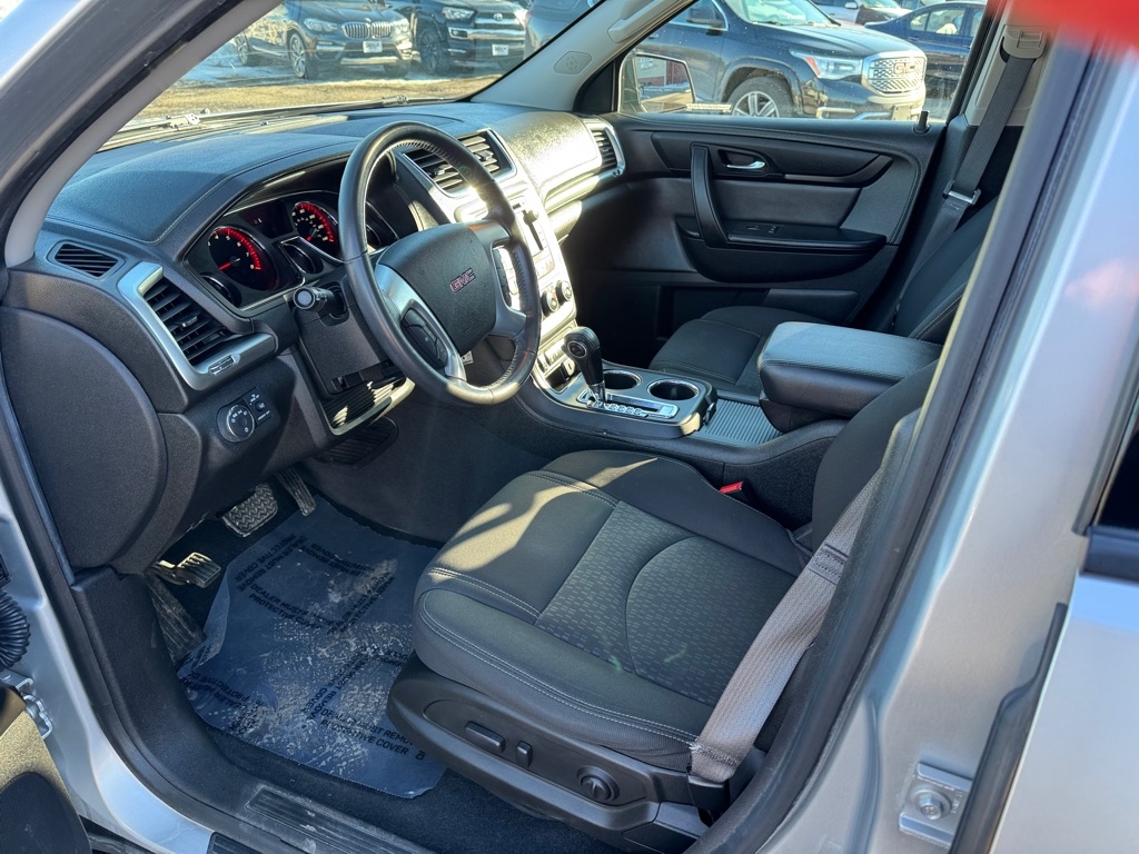GMC Acadia AWD 4dr SLE w/SLE-2 2015