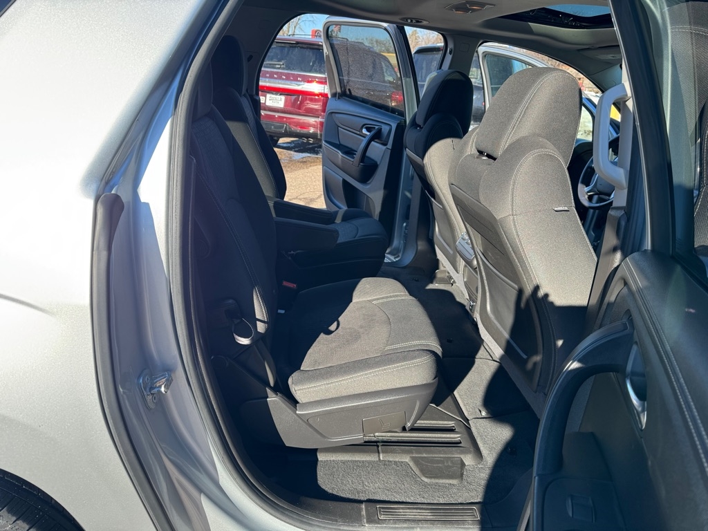 GMC Acadia AWD 4dr SLE w/SLE-2 2015