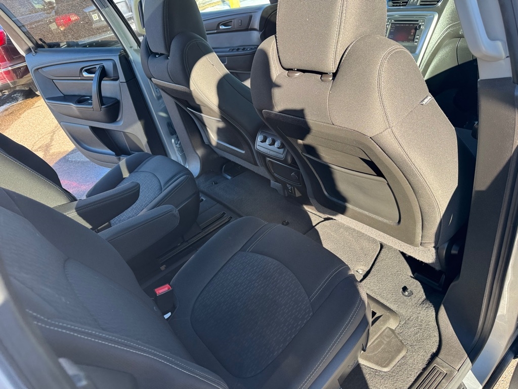 GMC Acadia AWD 4dr SLE w/SLE-2 2015