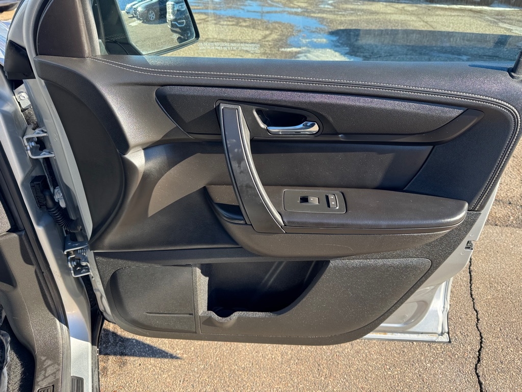 GMC Acadia AWD 4dr SLE w/SLE-2 2015