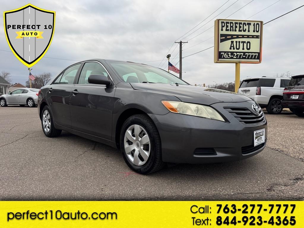 Toyota Camry 4dr Sdn I4 Man (Natl) 2009