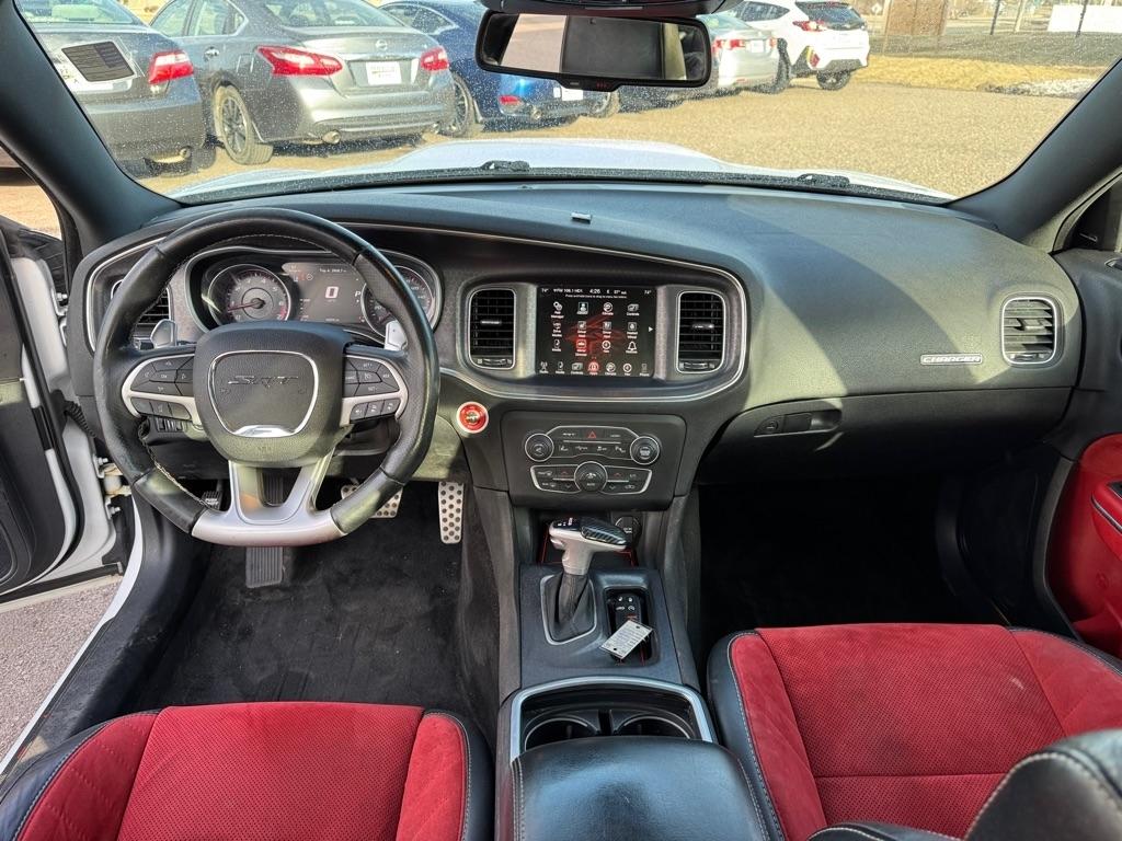 Dodge Charger 4dr Sdn SRT 392 RWD 2015