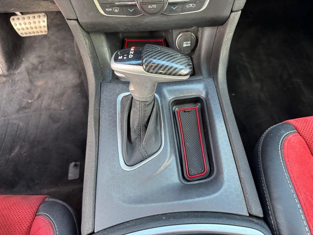 Dodge Charger 4dr Sdn SRT 392 RWD 2015