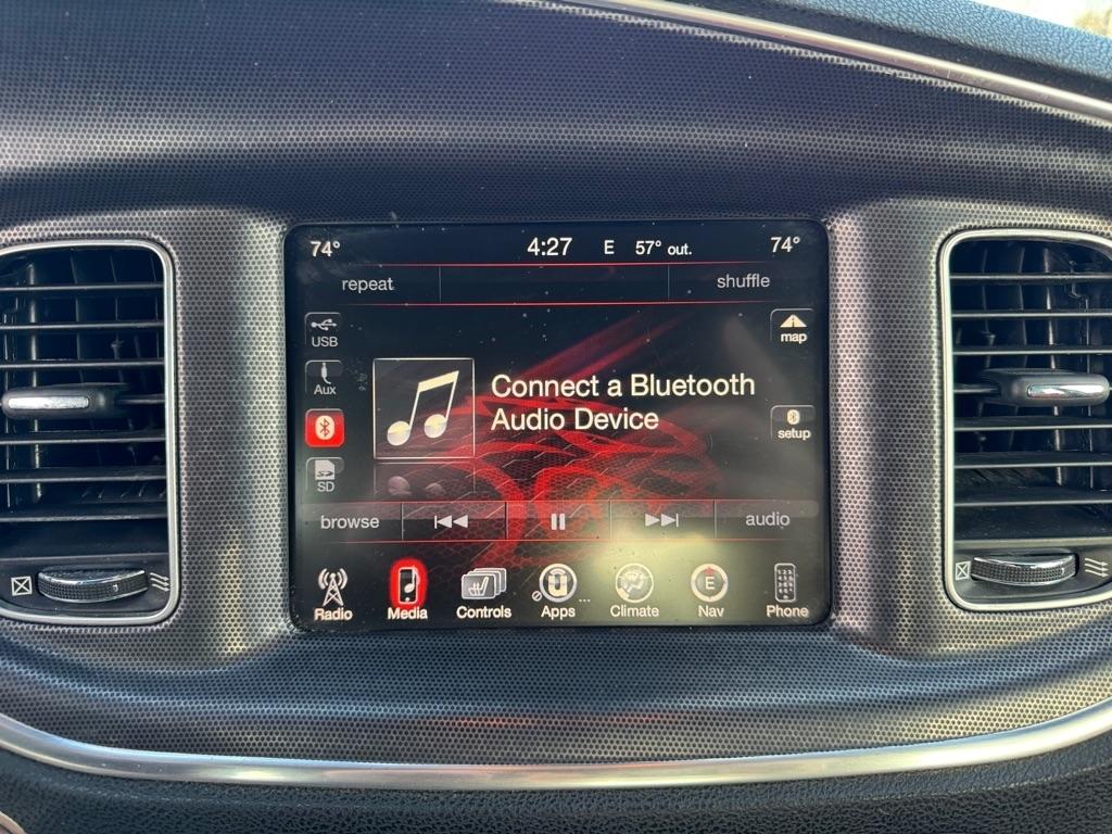 Dodge Charger 4dr Sdn SRT 392 RWD 2015