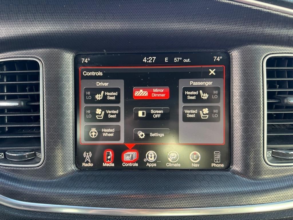 Dodge Charger 4dr Sdn SRT 392 RWD 2015