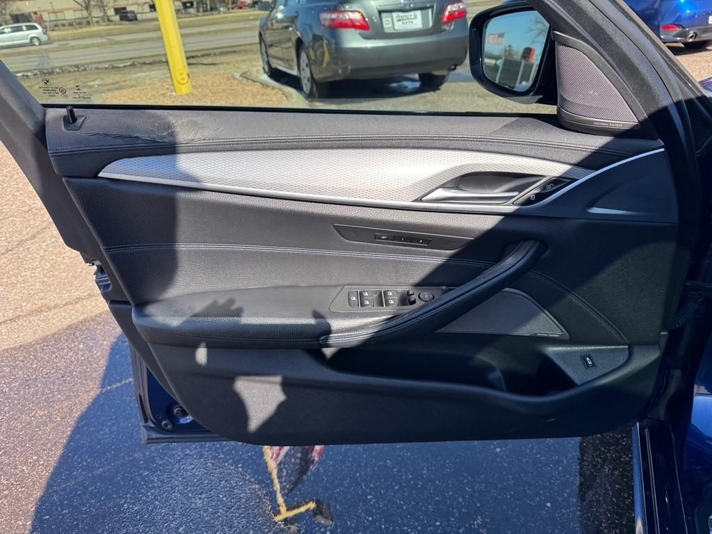 BMW 5 Series 530i xDrive Sedan 2017