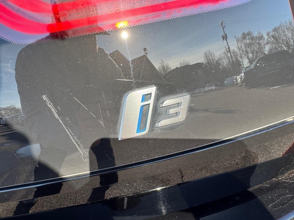 BMW i3 4dr HB w/Range Extender 2015