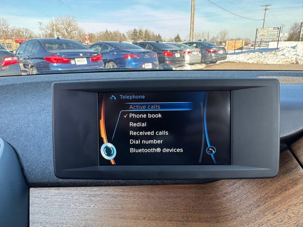 BMW i3 4dr HB w/Range Extender 2015