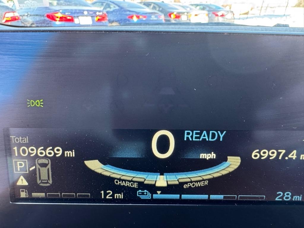 BMW i3 4dr HB w/Range Extender 2015