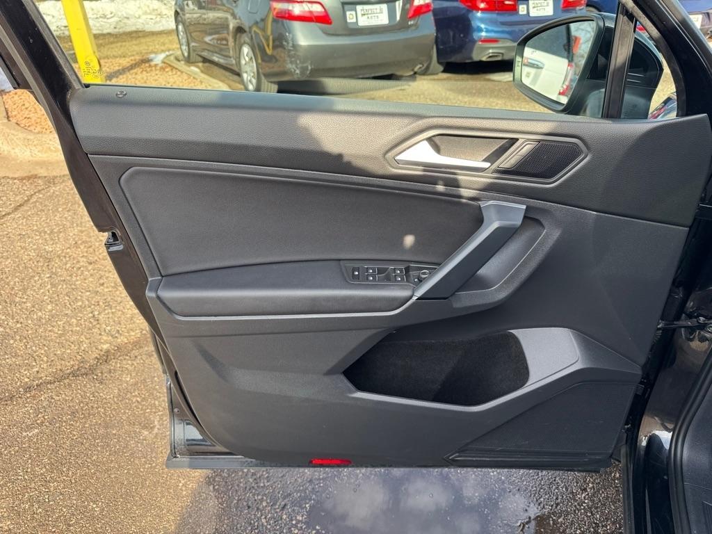 Volkswagen Tiguan 2.0T SEL R-Line Black 4MOTION 2019