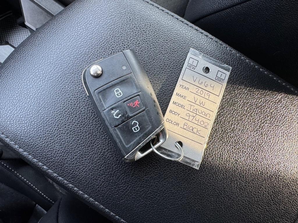 Volkswagen Tiguan 2.0T SEL R-Line Black 4MOTION 2019