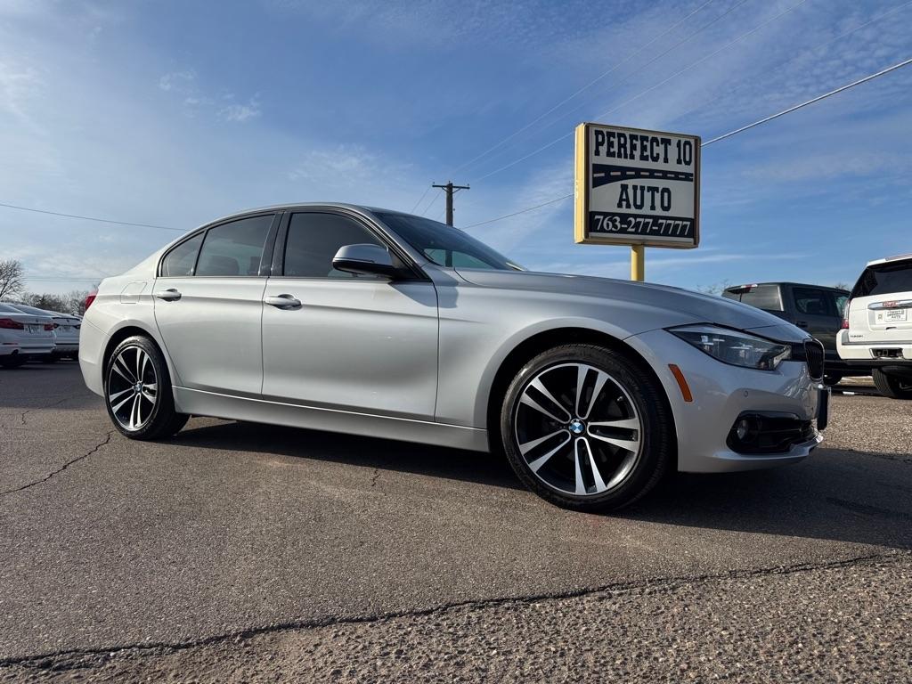 BMW 3 Series 330i xDrive Sedan 2018