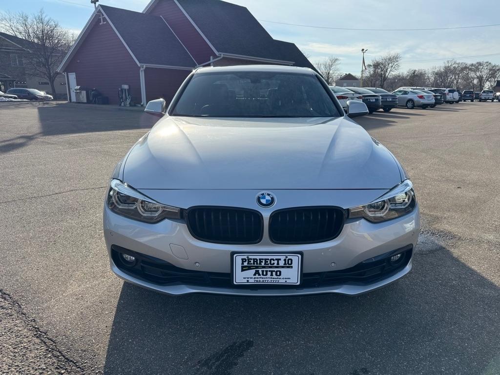 BMW 3 Series 330i xDrive Sedan 2018