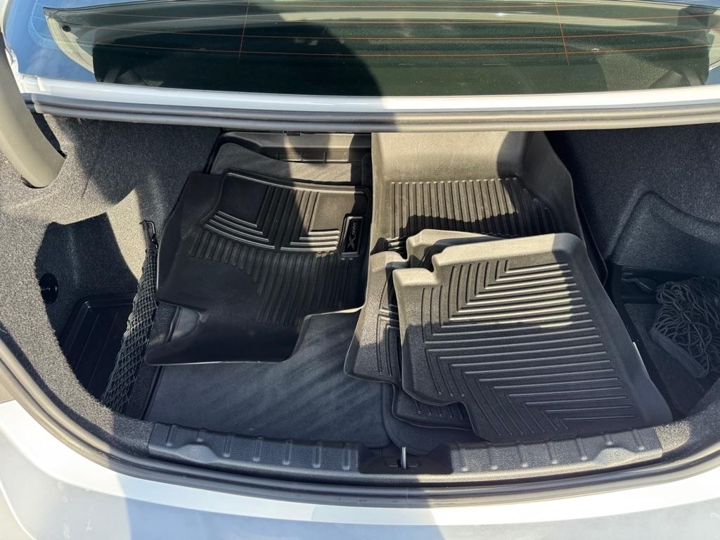 BMW 3 Series 330i xDrive Sedan 2018