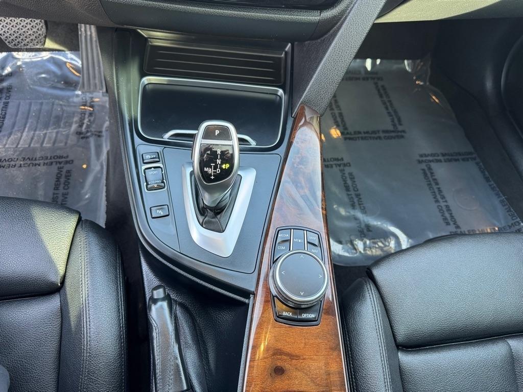 BMW 3 Series 330i xDrive Sedan 2018